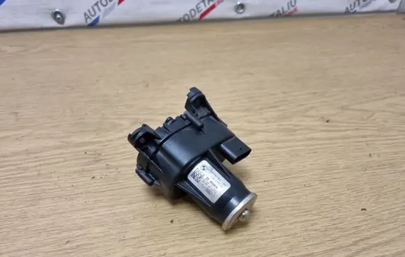 BMW 5 F10 F11 Intake manifold valve actuator/motor 8570791