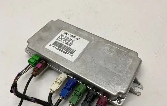 Land Rover Evoque I Camera control unit module DJ3214F026AC