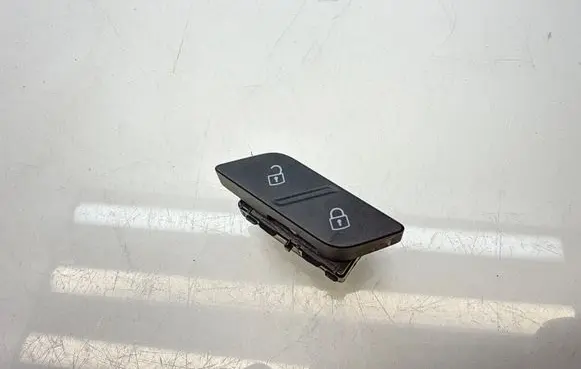Volkswagen Golf VIII Central locking switch button 5H0962126