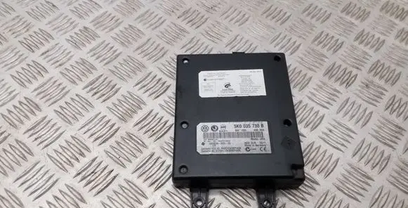 Volkswagen Tiguan Bluetooth control unit module 5K0035730B