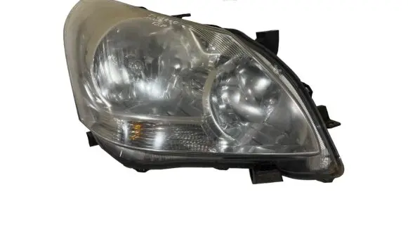 Toyota Verso Headlight/headlamp 811100F09000 101475424 13246F
