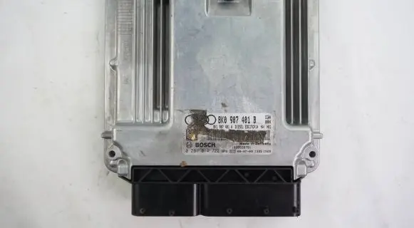 Audi A5 8T 8F Engine control unit/module 8K0907401B 0281014722