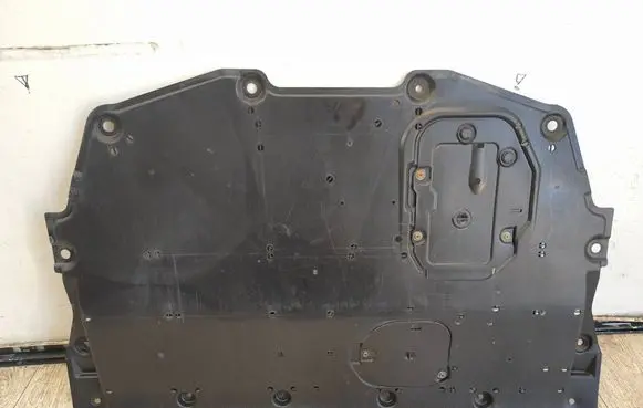 Mazda 3 III Engine splash shield/under tray D09H56110AUTOAS3 D09H56110