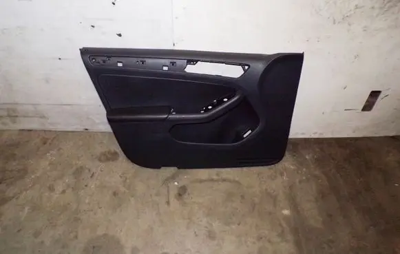 Volkswagen Jetta VI Front door card panel trim 5C7867011A 5C7867011B 5C7867011