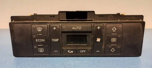 Audi A4 S4 B5 8D Climate control unit 8D0820043M