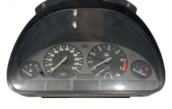 BMW 5 E39 Speedometer (instrument cluster) 8372354 62118372354