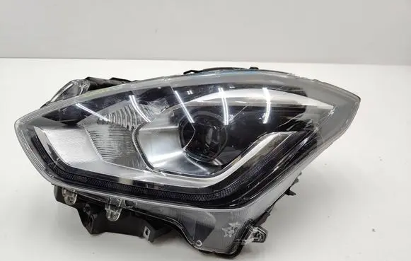 Suzuki Swift III Headlight/headlamp 