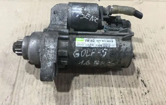 Volkswagen Golf V Starter motor 02T911023S