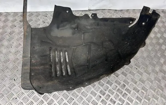 Audi Q7 4M Front wheel arch liner splash guards 4M0807548D