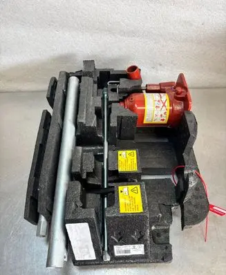 Renault Master III Spare wheel mounting bracket 