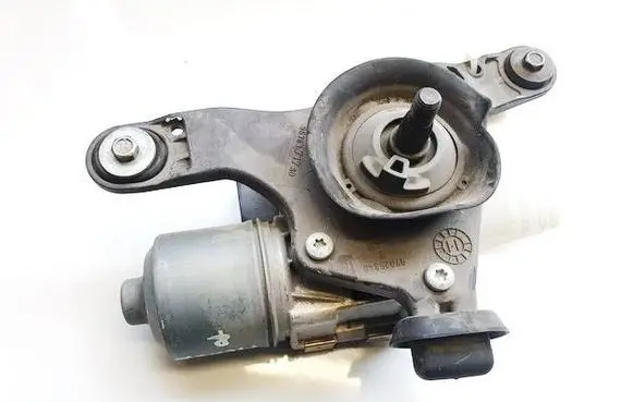 Citroen C3 Picasso Wiper motor 9676371780 0390248104