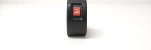 Opel Astra G Hazard light switch 09138059 09131728