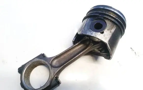 Piston with connecting rod