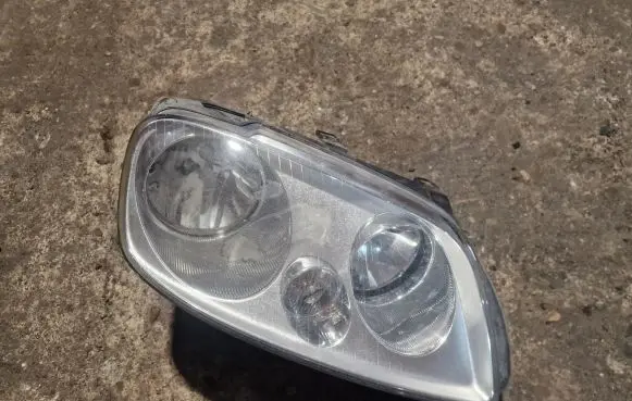 Volkswagen Caddy Headlight/headlamp 2K0941006B