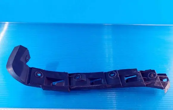 Seat Toledo III (5P) Rear bumper mounting bracket 5P5807393