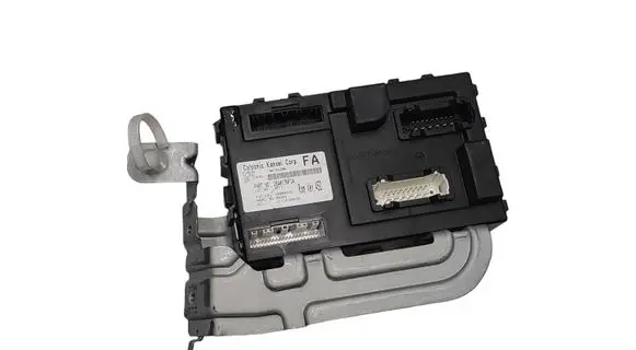 Nissan X-Trail T32 Comfort/convenience module 284B13NF0A 2111BBN009 61286