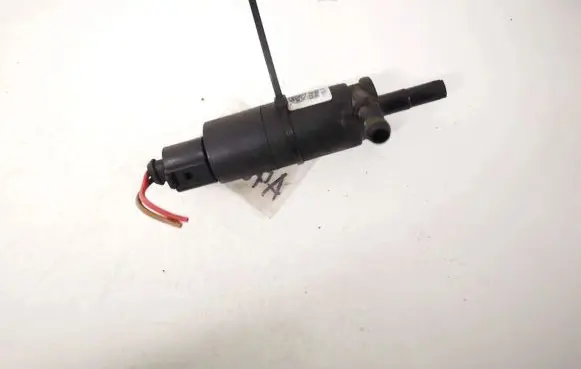 Audi A6 S6 C5 4B Windscreen/windshield washer pump 8tw00684901 8tw006849-01
