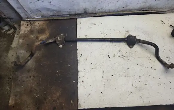 BMW 3 E90 E91 Front anti-roll bar/sway bar 