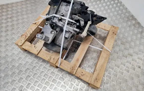 Citroen Jumpy Manual 5 speed gearbox 9680886610 20392221