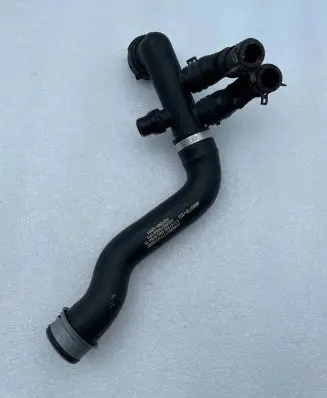 Mercedes-Benz GLS X166 Engine coolant pipe/hose A1665001177