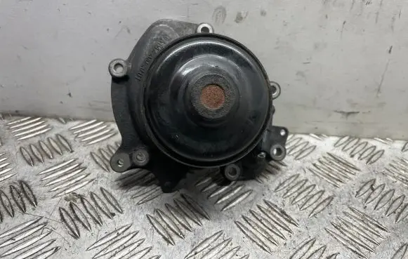 Mercedes-Benz C W204 Water pump A6422002001