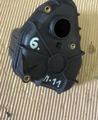 Mercedes-Benz E W211 Intake resonator A6481410286