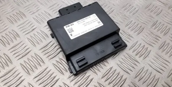 Audi A4 S4 B8 8K Power management control unit 8K0959663B