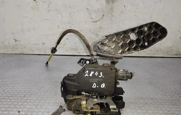 Seat Toledo II (1M) Rear door lock