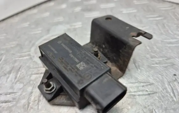 Chrysler 300 - 300C Tire pressure sensor 04602504AB 5WY7562
