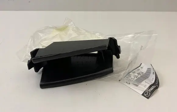 Mazda 2 Front bumper mounting bracket D651-50-0K2A