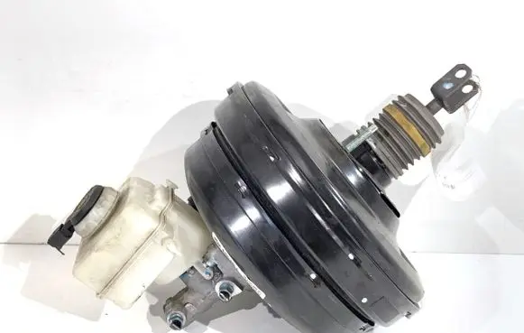 BMW X5 F15 Brake booster 6791409
