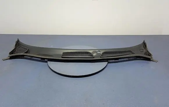 Ford Fiesta Wiper trim 8A61-A02216-AE