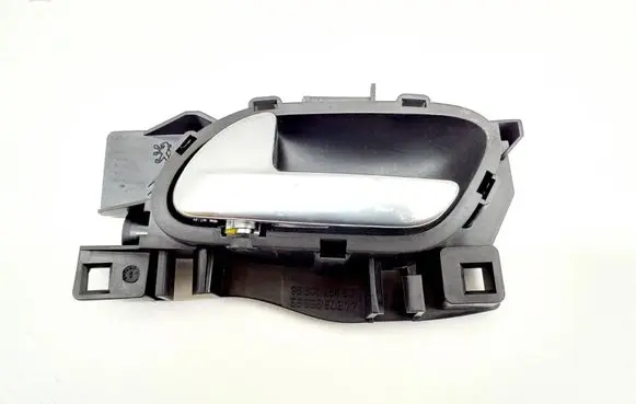 Front door interior handle
