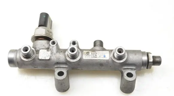 Audi Q7 4L Fuel main line pipe 059130089BT