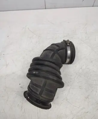 Ford Focus Air intake duct part AV619C623 70527004