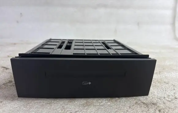 Skoda Fabia Mk1 (6Y) Dashboard storage box/compartment ZB6Y0858332