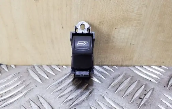 Volvo XC70 Electric window control switch 30773272