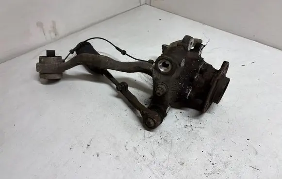 BMW 2 F22 F23 Front wheel hub spindle knuckle