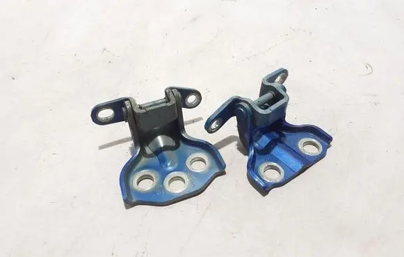 MG ZS Rear door upper hinge 50011623