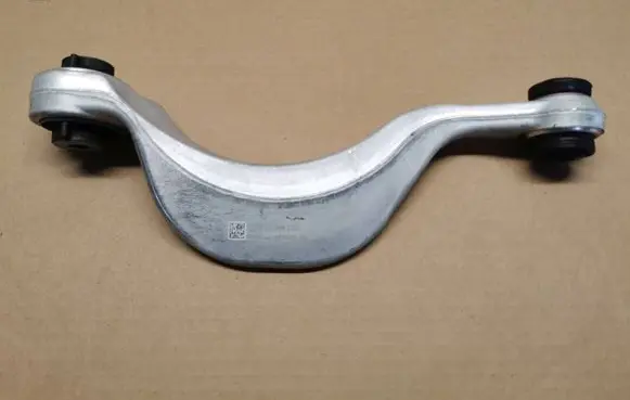 BMW X6 G06 Rear upper control arm/wishbone 6878021DAN 6878021