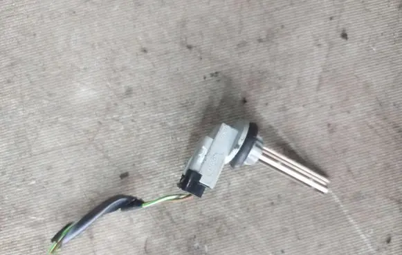 Ford Kuga I Interior temperature sensor 4S7T19C734AA 105970395 100366
