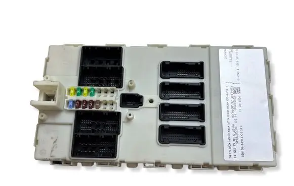 BMW 4 F32 F33 Comfort/convenience module 9381102
