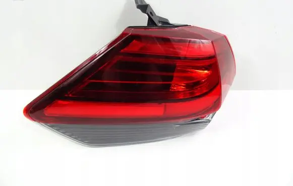 Nissan X-Trail T32 Rear/tail lights