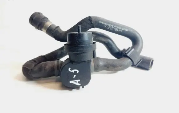 Audi A5 8T 8F Engine coolant pipe/hose 8K1819376D 8K1819350AB