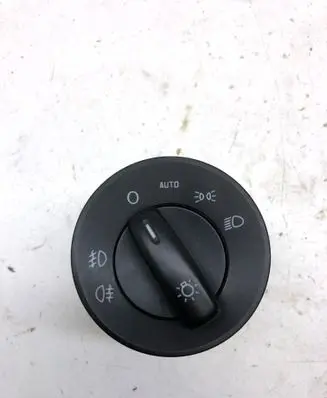 Skoda Octavia Mk2 (1Z) Light switch 1Z0941431J