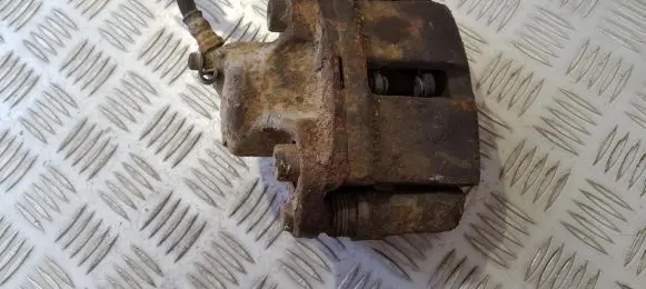 Renault Megane I Front brake caliper