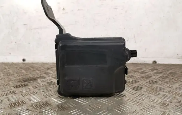 Opel Crossland X Fuse box set 9671924480 VIS71W6Y1676