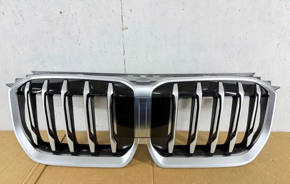 BMW X1 U11 Front bumper upper radiator grill 9883426