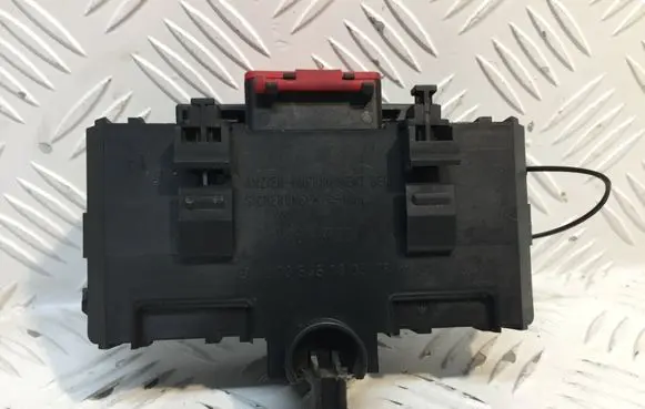 Mercedes-Benz C W203 Fuse module A2035450803