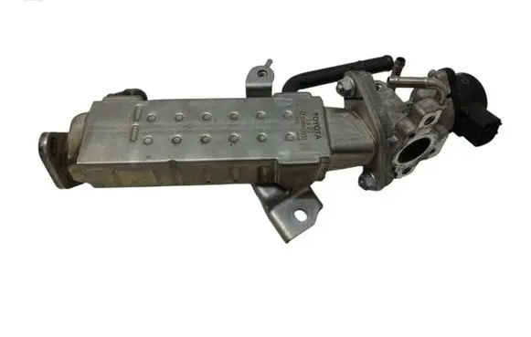 EGR valve cooler